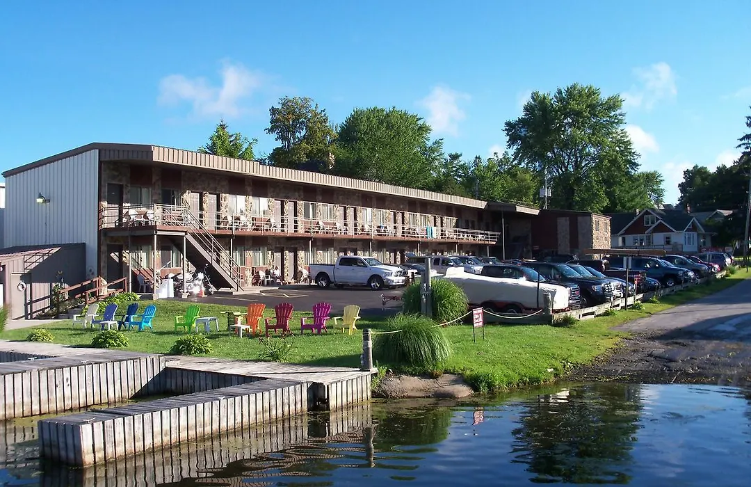 Otter Creek Inn-1