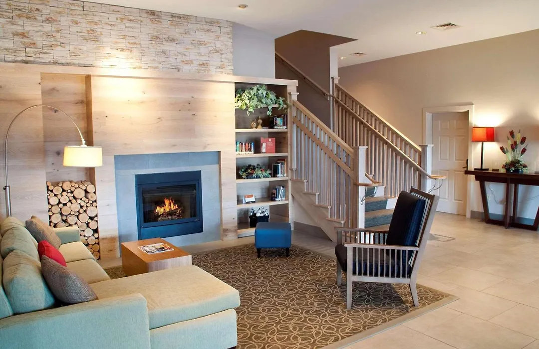 Country Inn & Suites By Radisson, Lewisburg, Pa-1