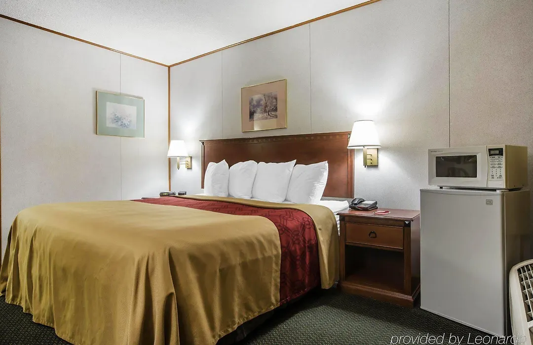 Northway Inn Queensbury - Lake George-1