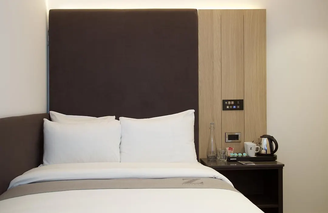 The Z Hotel City-1