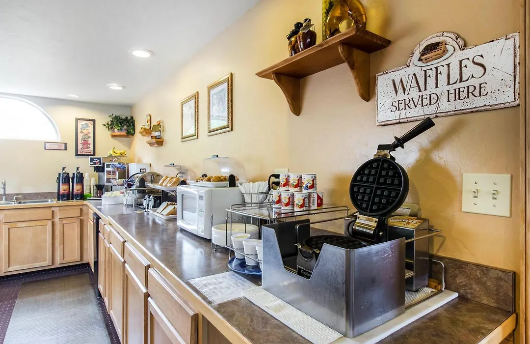 Rodeway Inn Gunnison - Crested Butte-1