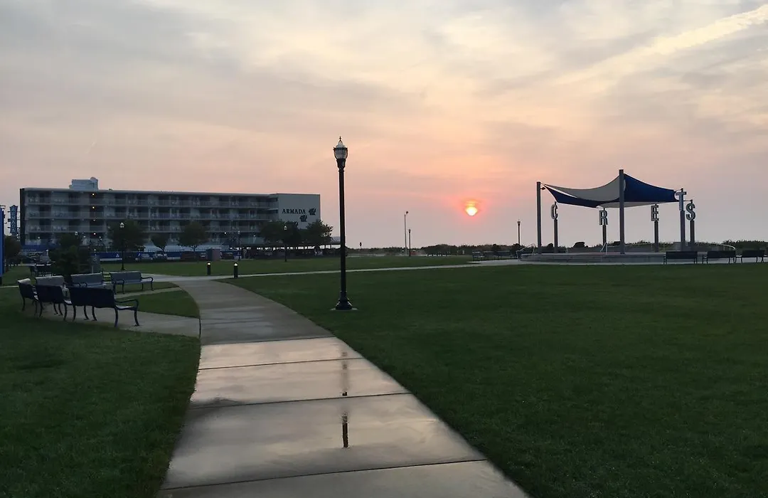 Armada By The Sea-1