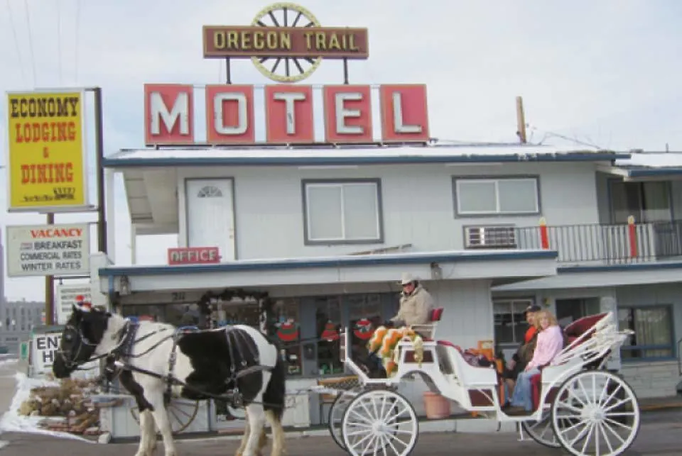 Oregon Trail Motel And Restaurant-1