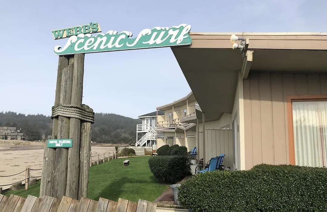 Webb'S Scenic Surf-1