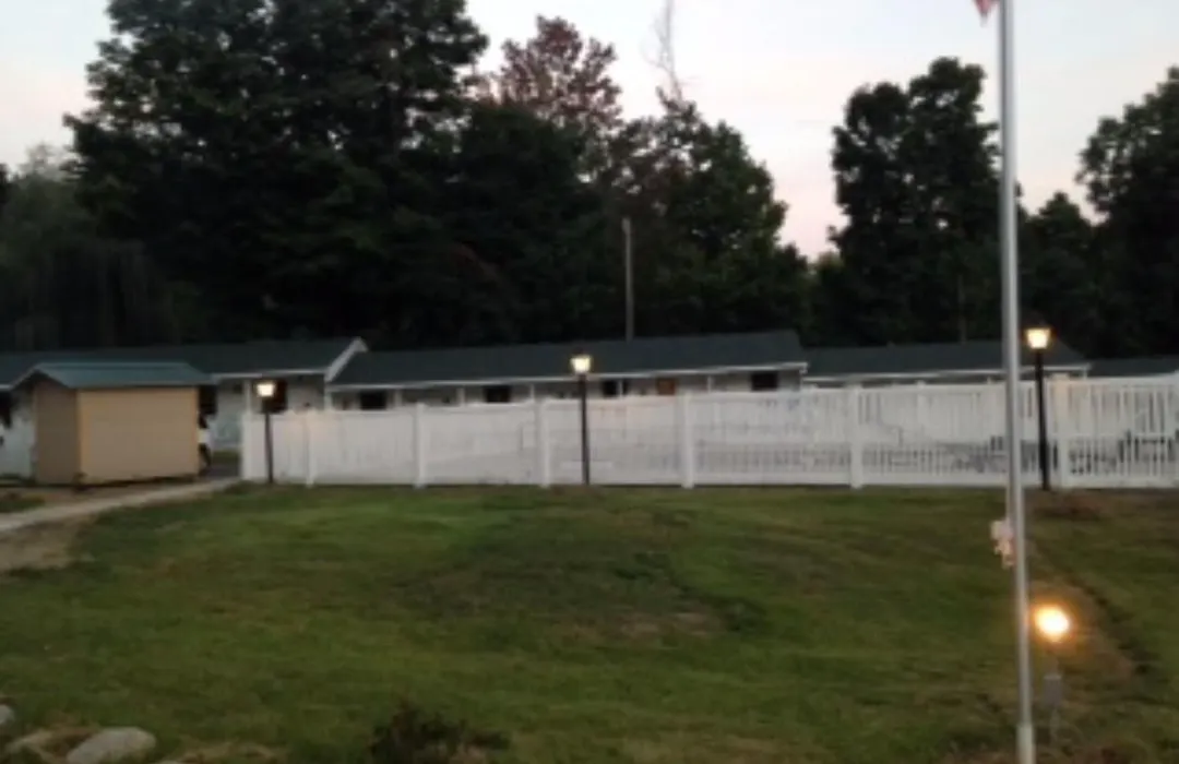 Hillside Motel-1