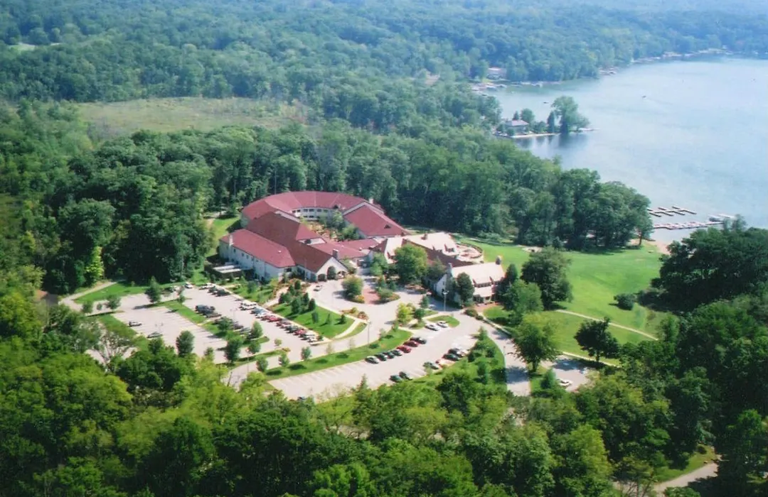 Potawatomi Inn & Cabins-1