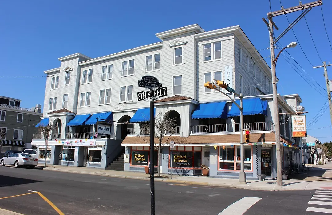 Blue Water Inn-1