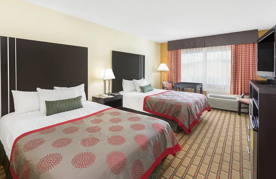 Ramada By Wyndham Asheville Southeast-1