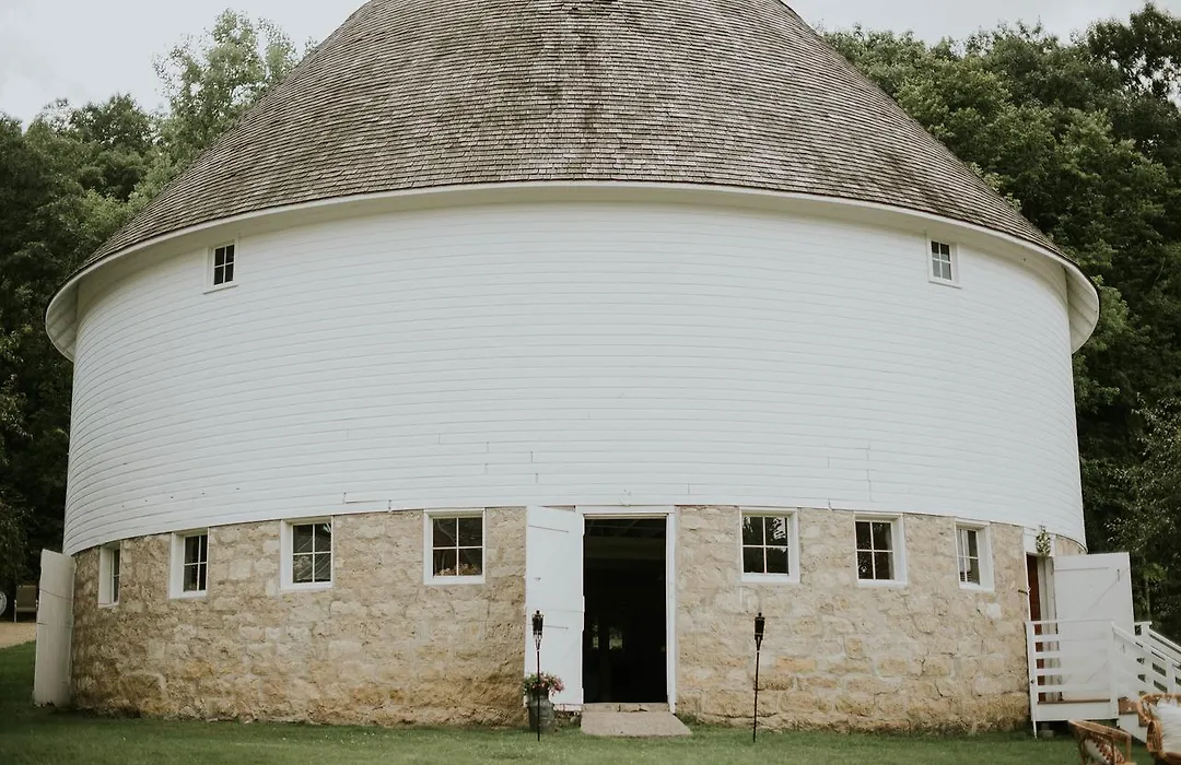 Round Barn Farm B & B Event Center-1