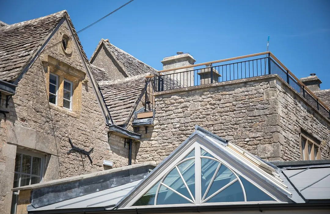 The Frogmill Hotel-1