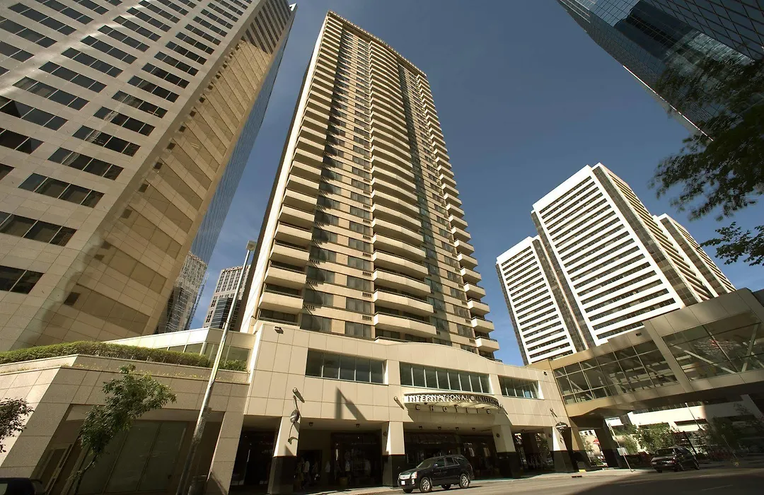 International Hotel Calgary-1
