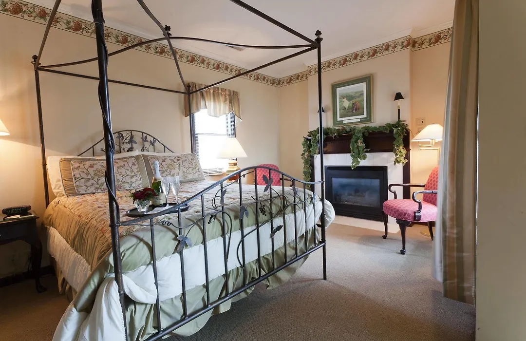 Inn At Aberdeen-1