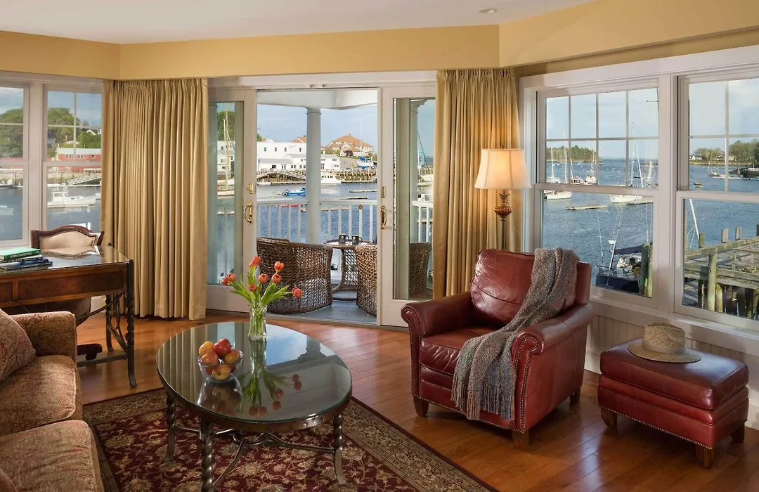 Grand Harbor Inn-1
