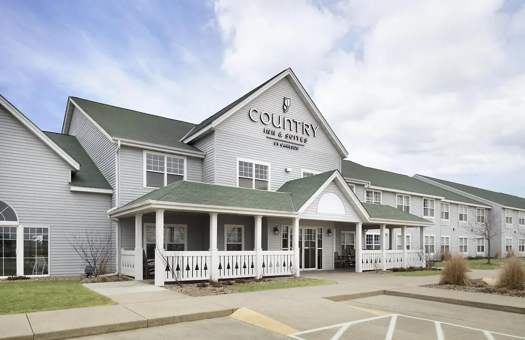 Country Inn & Suites By Radisson, Grinnell, Ia-1