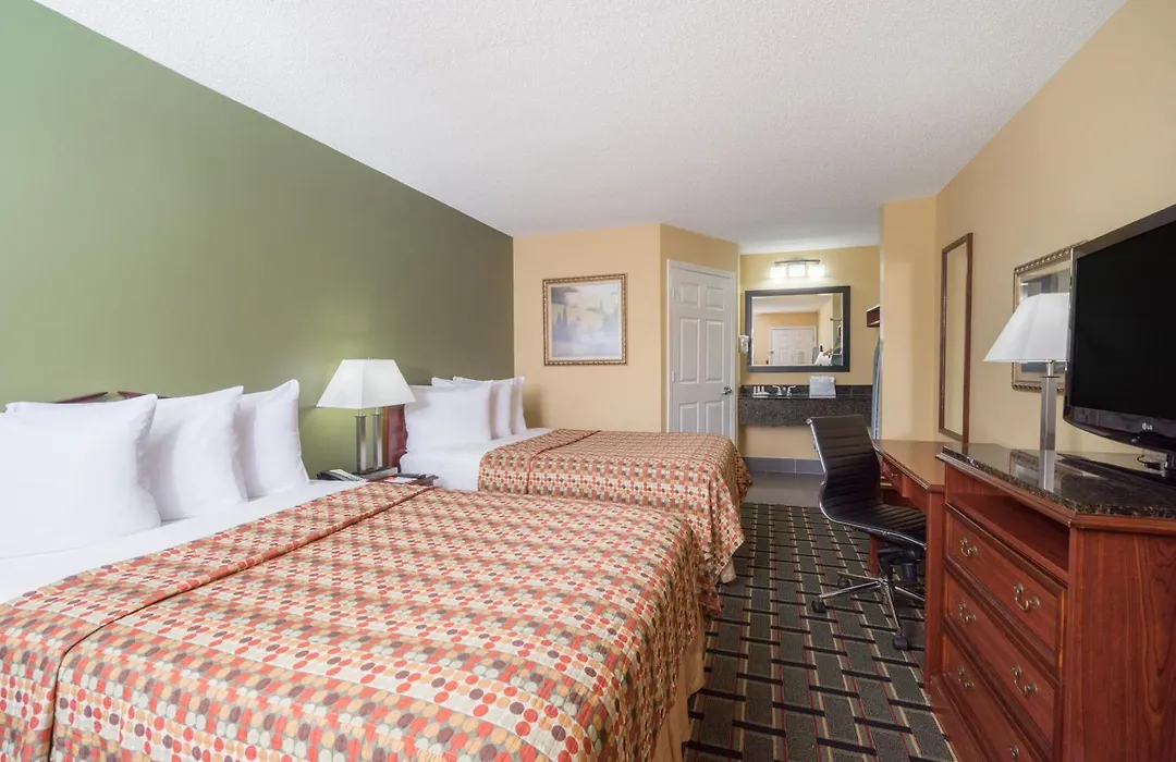 Howard Johnson By Wyndham Dalton-1