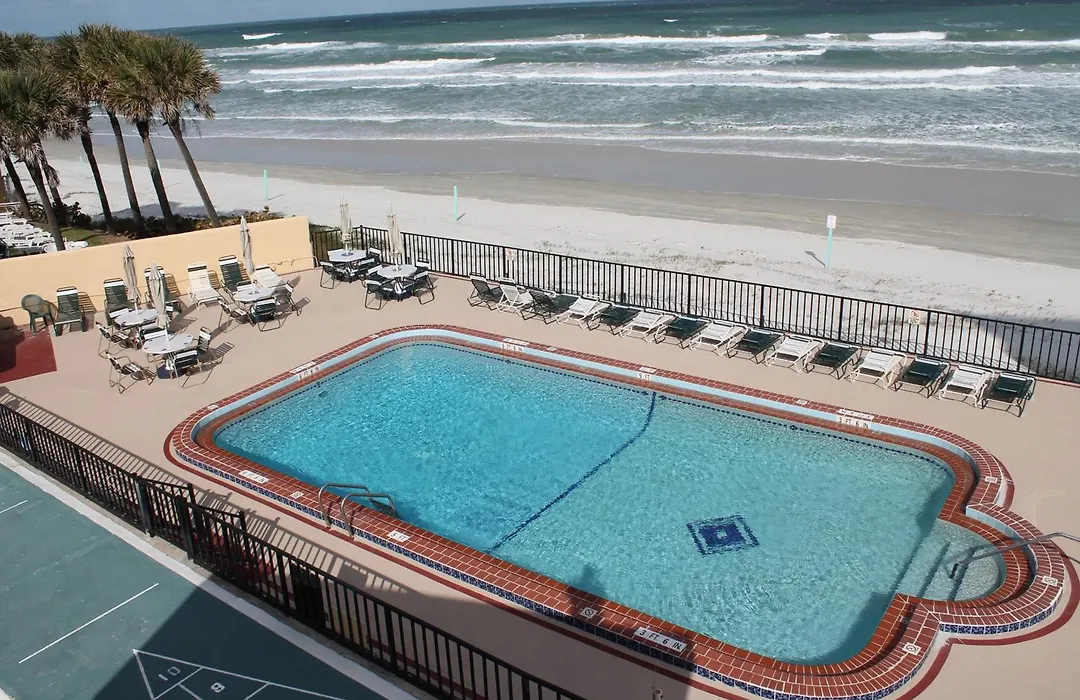 Grand Prix Motel Beach Front-1