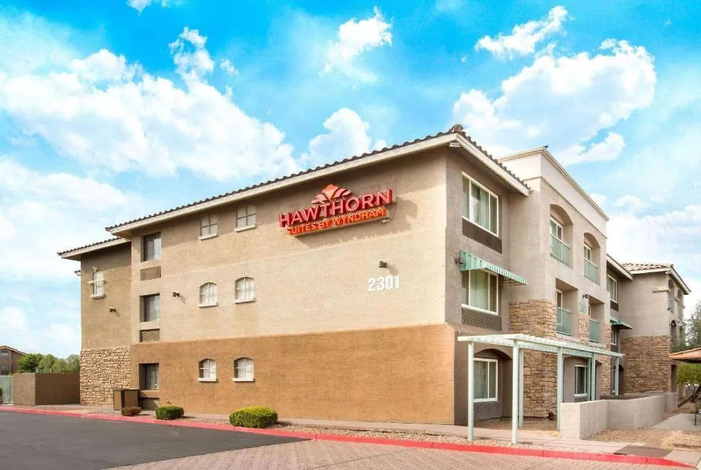 Hawthorn Suites By Wyndham Tempe/Mesa/Phoenix Area-1