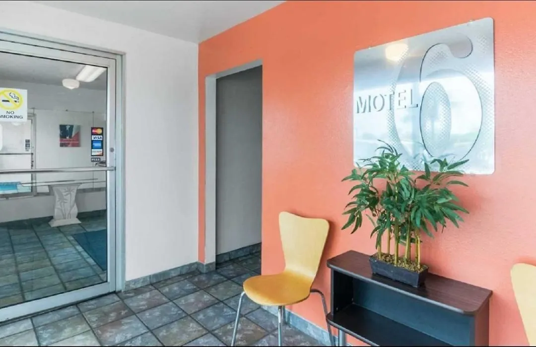 Motel 6 - Pensacola West-1