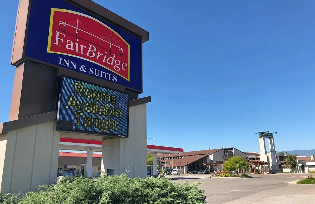 Fairbridge Inn, Suites & Outlaw Conference Center - Kalispell-1
