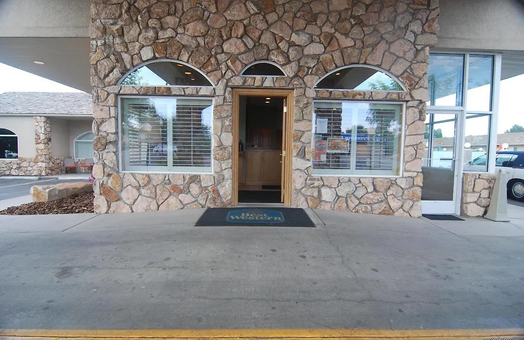 Econo Lodge Inn & Suites Vernal Near Dinosaur Monument-1
