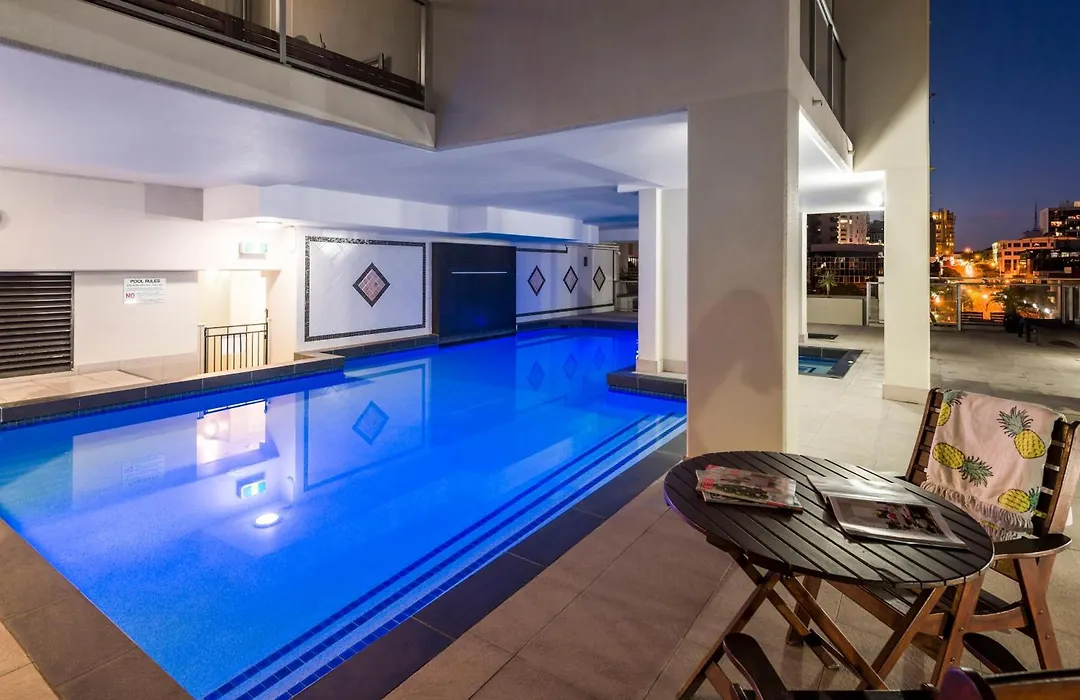 Oaks Brisbane Lexicon Suites-1