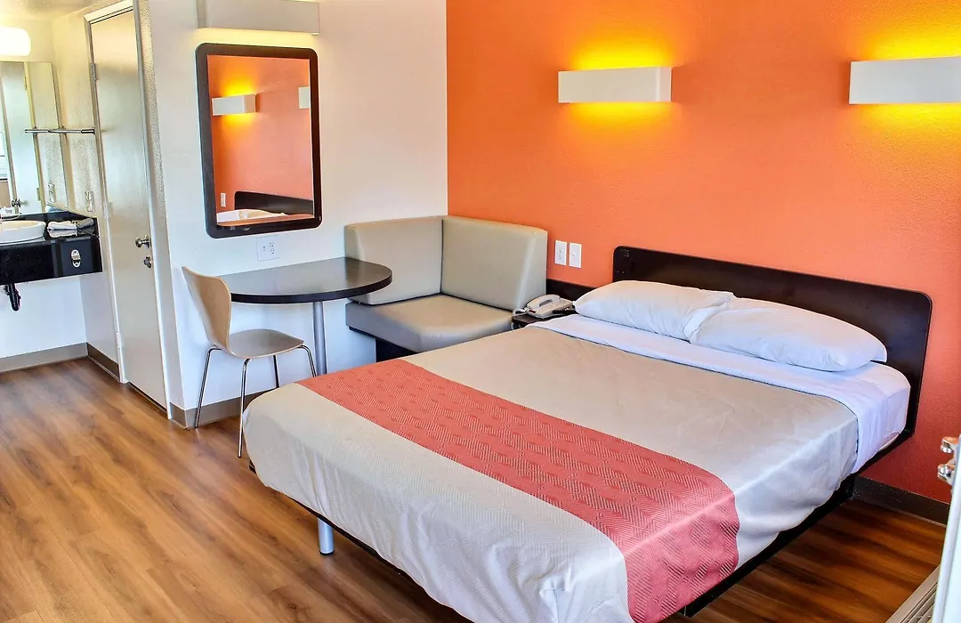 Motel 6-Paso Robles, Ca-1