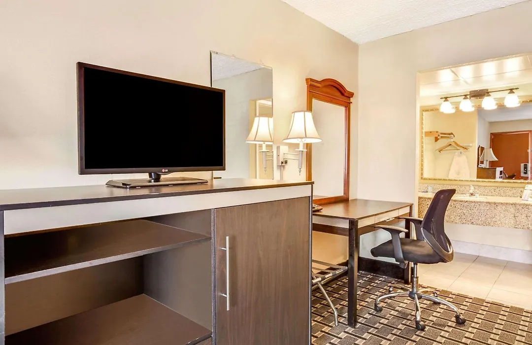 Knights Inn Mount Laurel-1