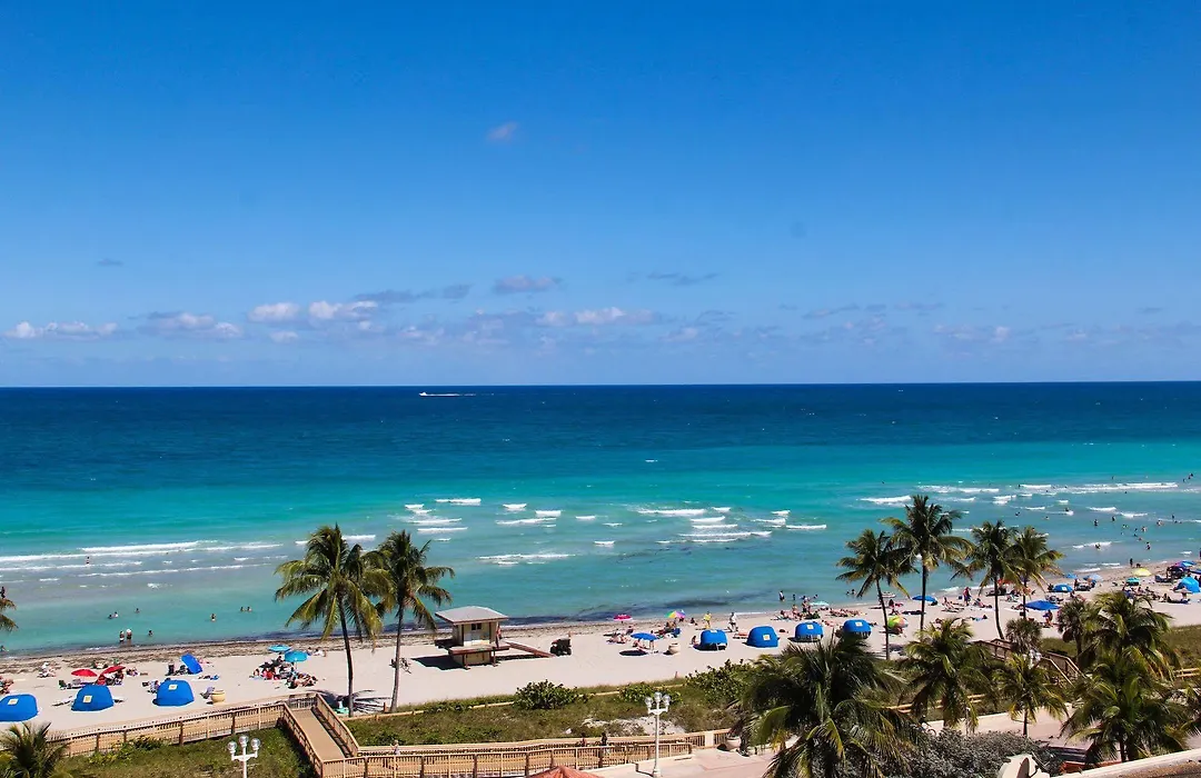 Hollywood Beach Resort-1