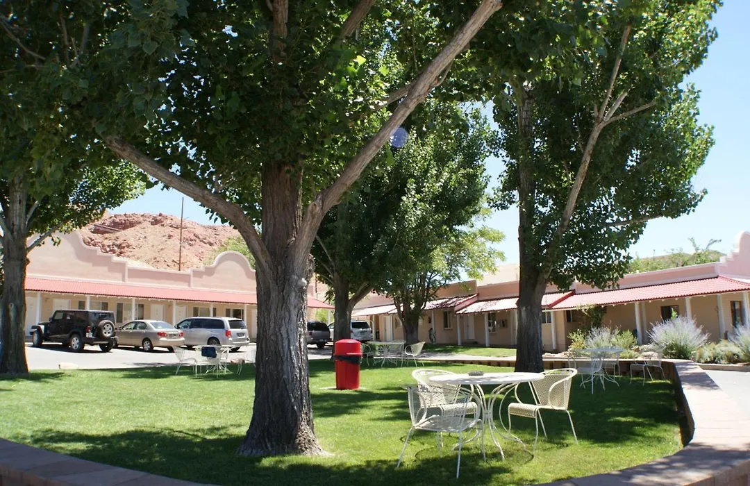 Adventure Inn Moab-1