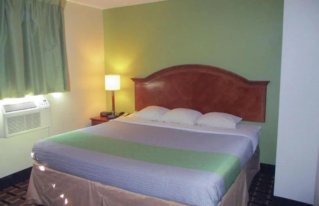 Savannah Garden Inn-1
