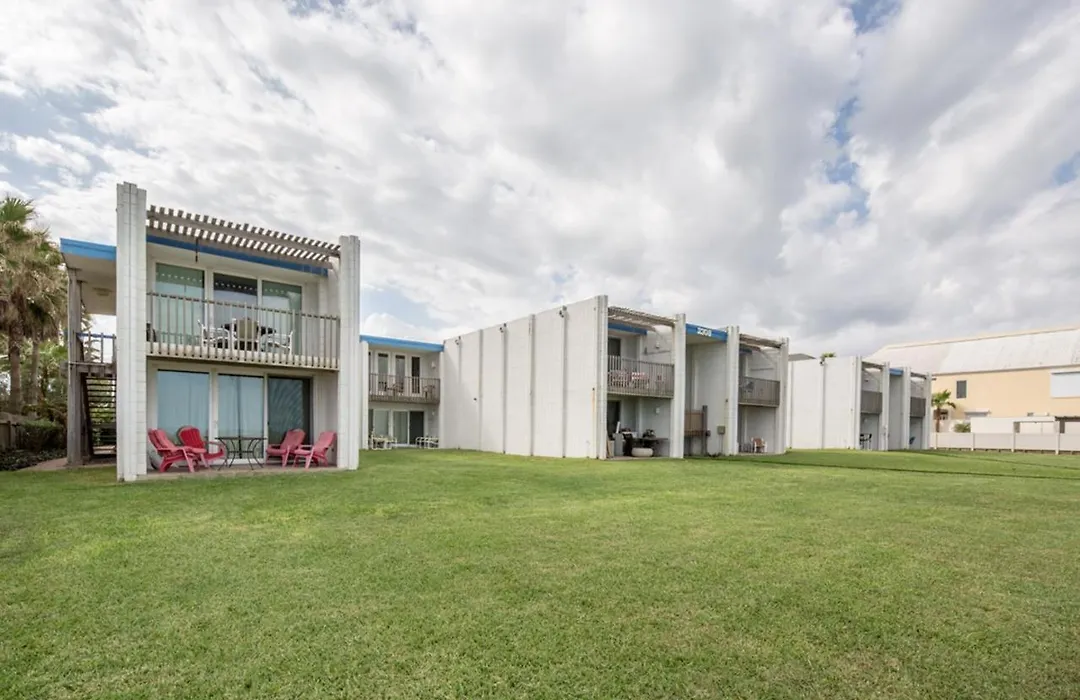 La Playa Condominium 209-1