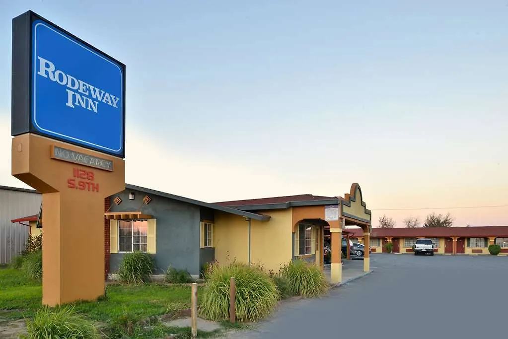 Rodeway Inn Modesto-1