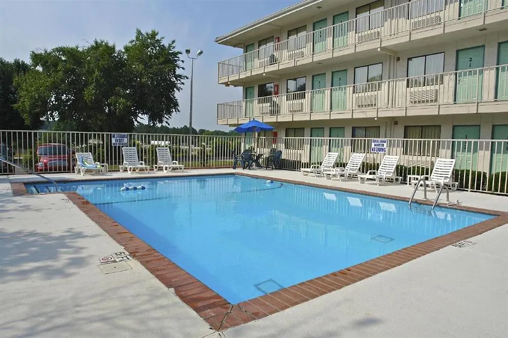 Motel 6-Columbia, Sc - West-1