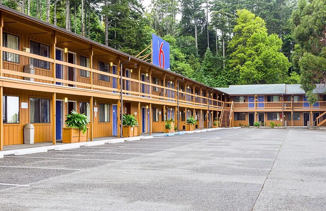 Motel 6 Gold Beach-1
