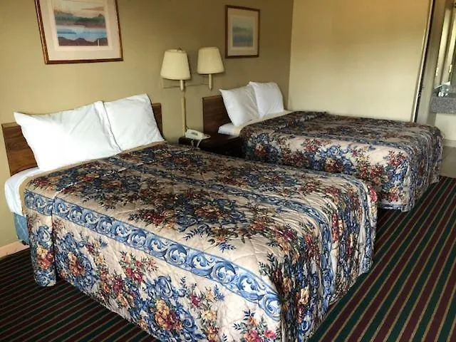Treetop Inn-1