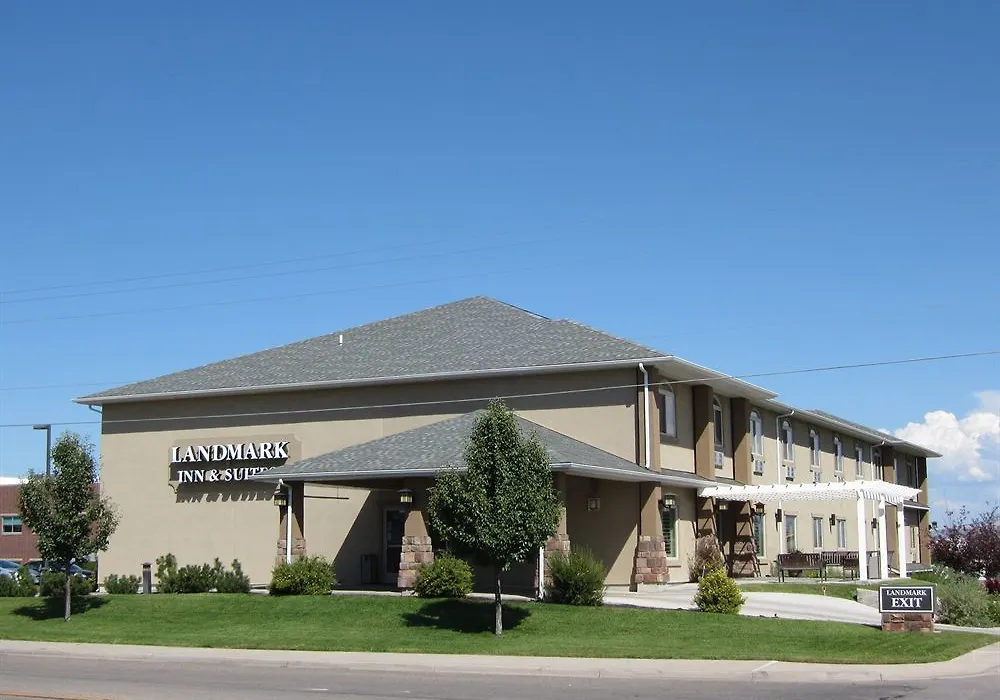 Landmark Inn And Suites-1