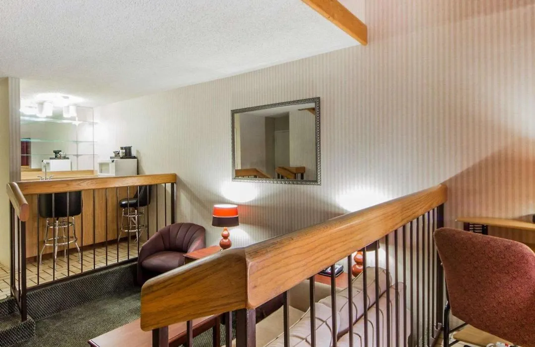 Quality Inn Ponca City Route 77-1