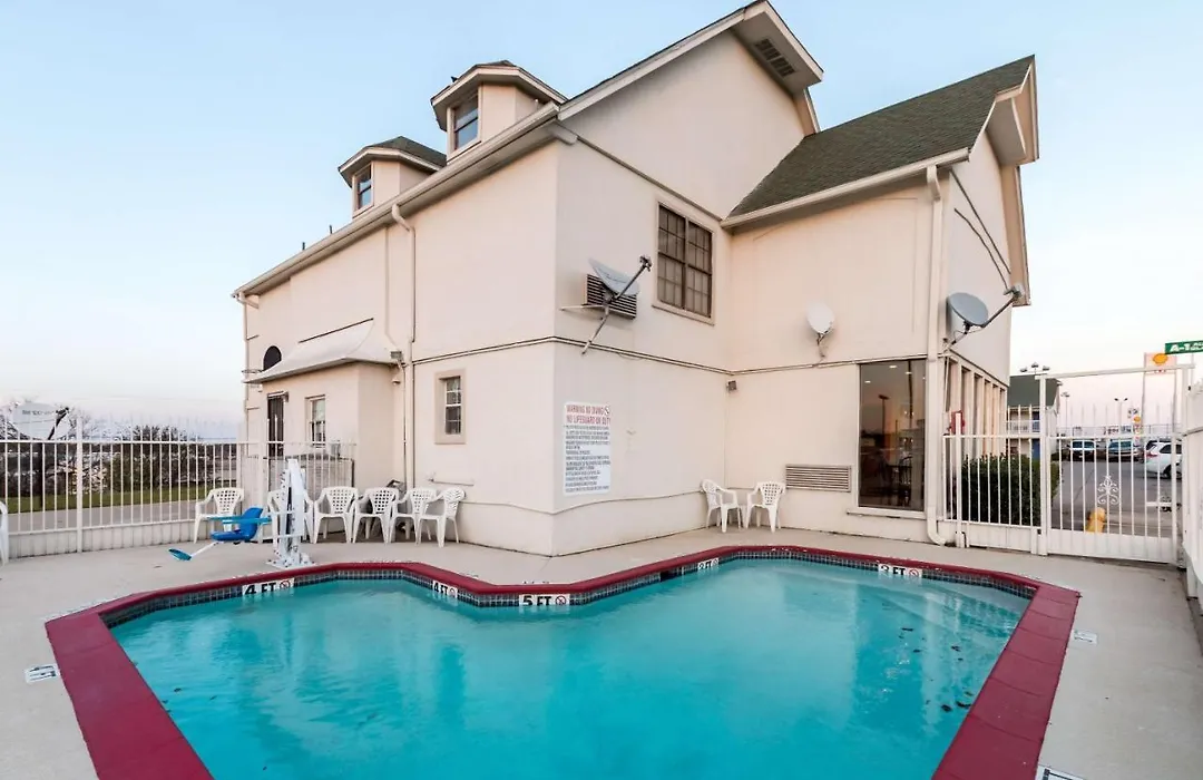 Motel 6-Fort Worth, Tx - White Settlement-1