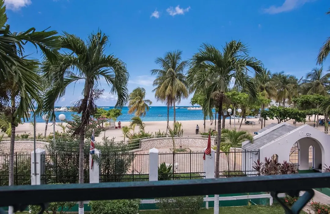 Sandcastles Beach Resort-1