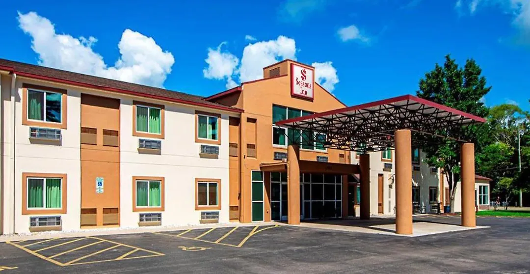 Seasons Inn Traverse City-1