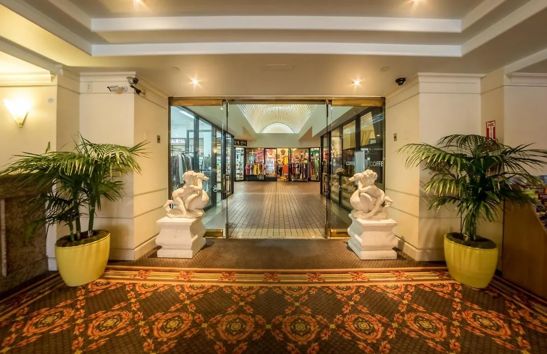 Olyver Hotel-1