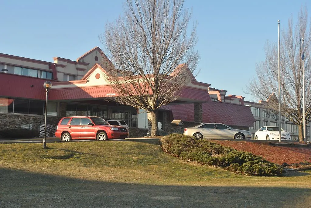 Lancaster Family Resort-1