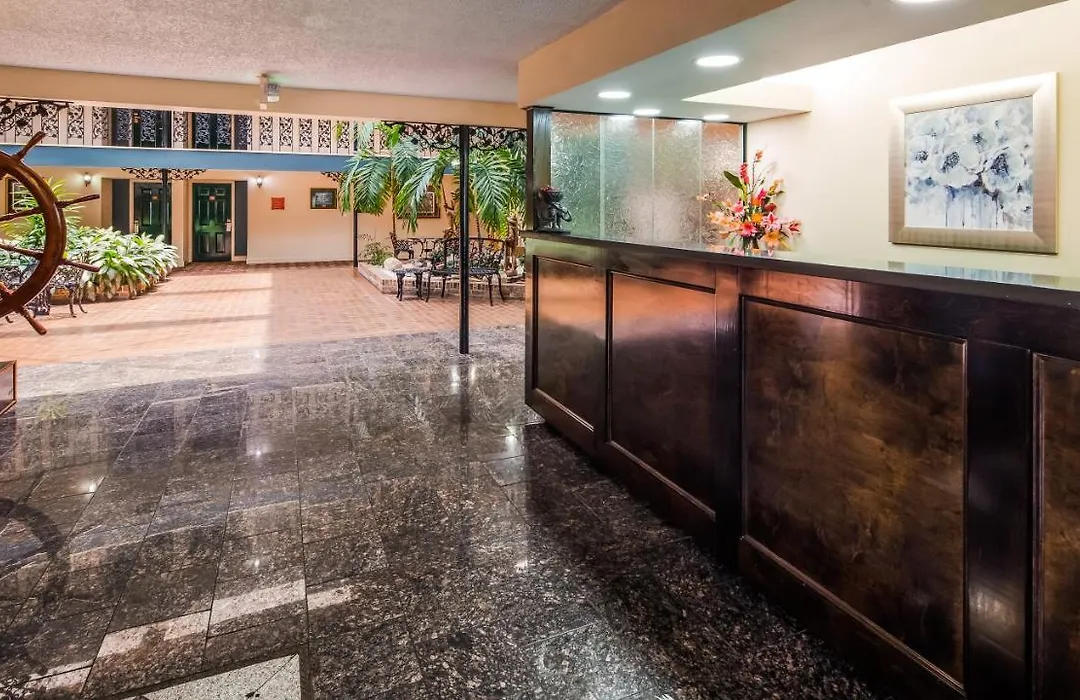 Surestay Plus Hotel By Best Western Baton Rouge-1
