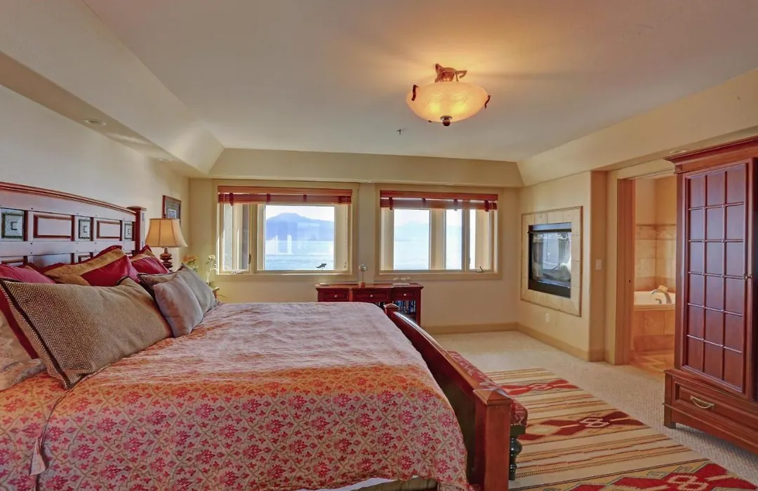 Otter Beach Lodges-1