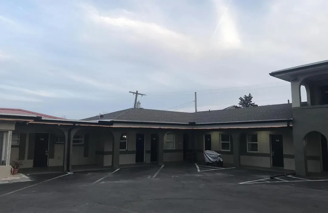 Old Town Inn-1