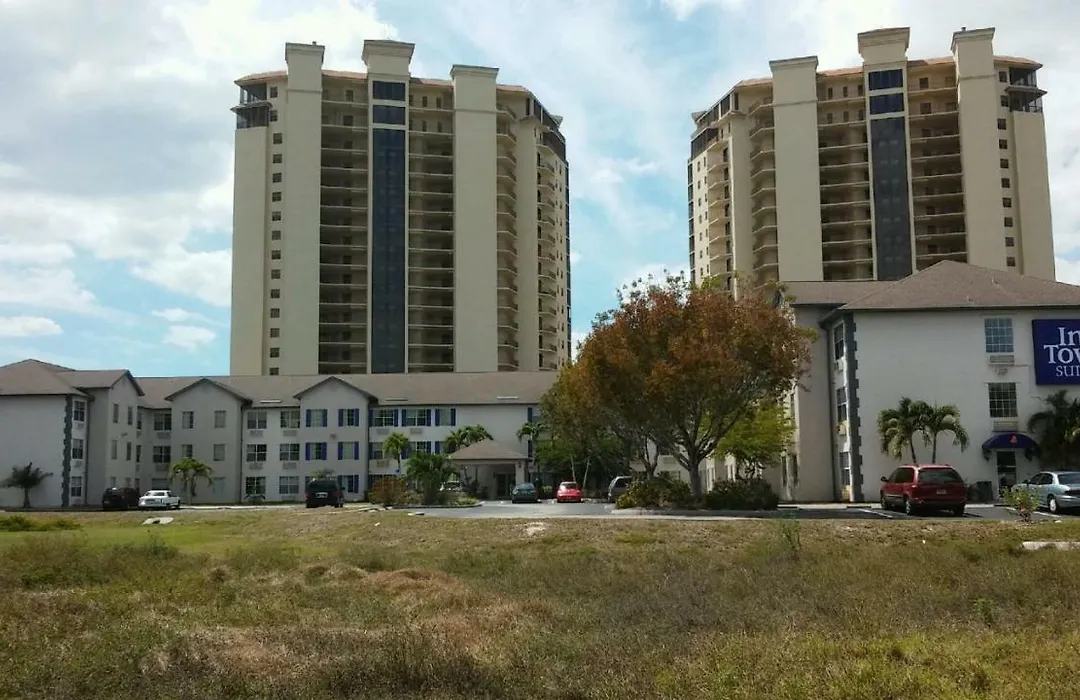 Intown Suites Extended Stay Fort Myers Fl-1