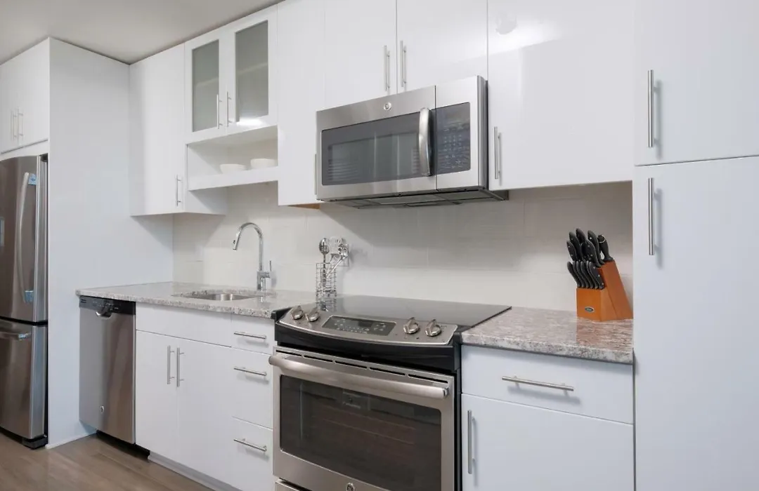 Global Luxury Suites In Downtown Bethesda-1