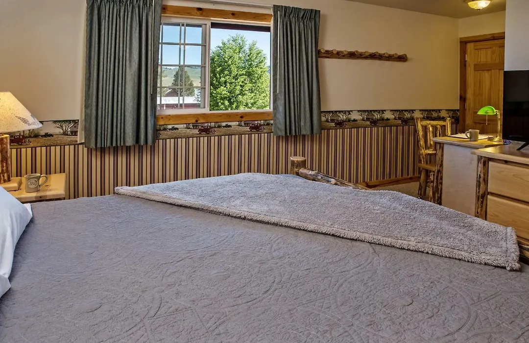 Stanley High Country Inn-1