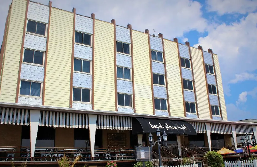 Beach Plaza Hotel-1