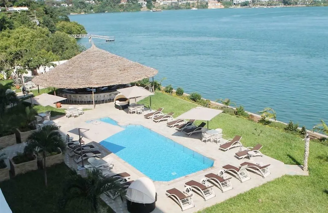 Cityblue Creekside Hotel & Suites-1